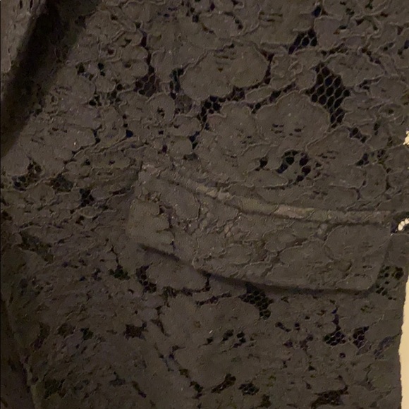 Vest - Picture 2 of 4